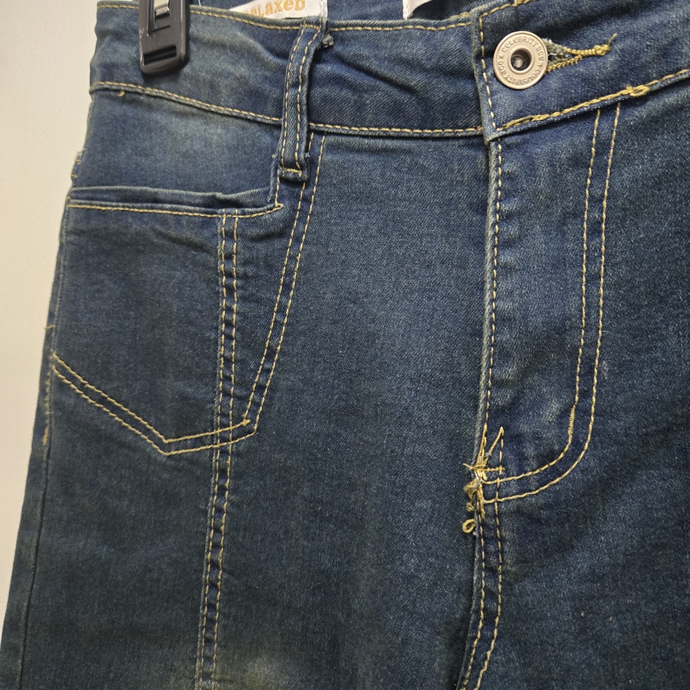 Celebrity Ace Dark Blue Jeans Relaxed Fit Denim Cargo Juniors Size 11 NWOT - Picture 4 of 6